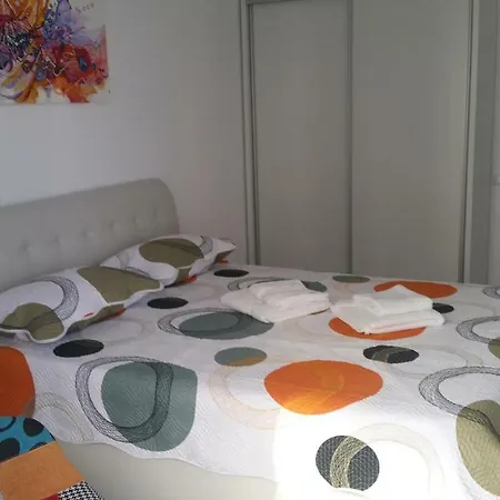 アパート C&a Luxury Apartment, Nord ママイア